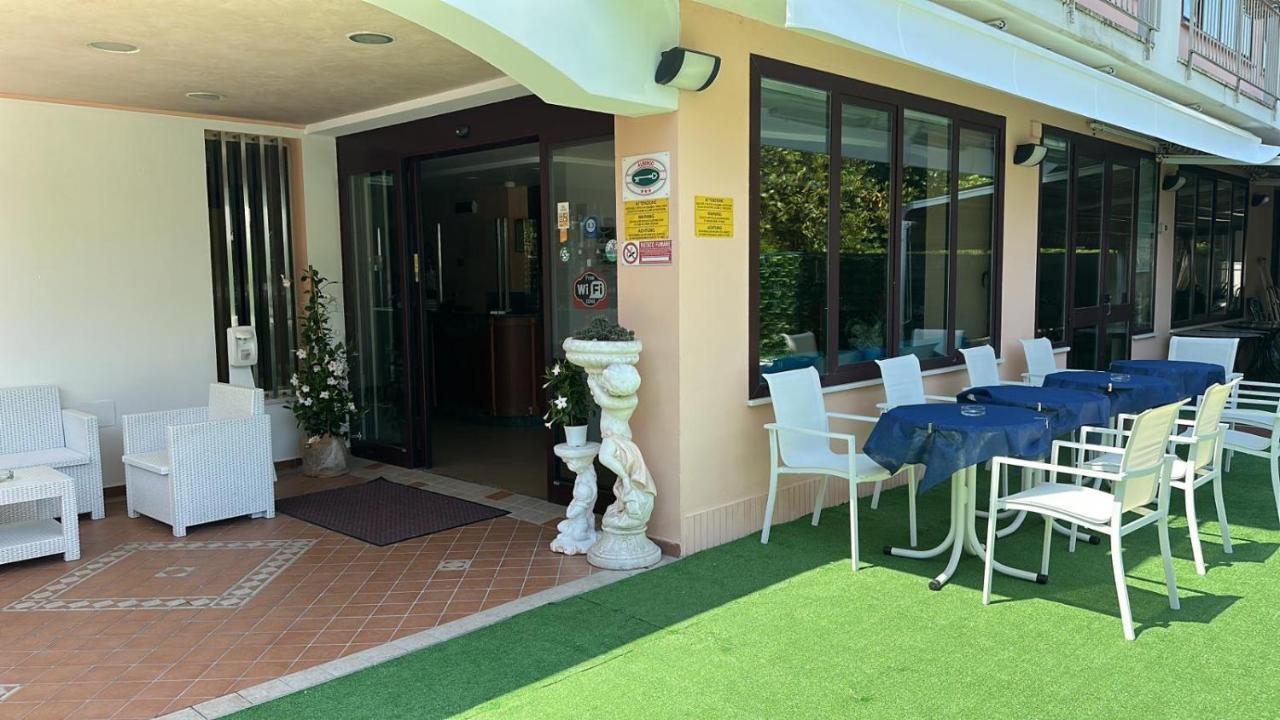 Hotel Bel Sogno Rimini Exterior photo